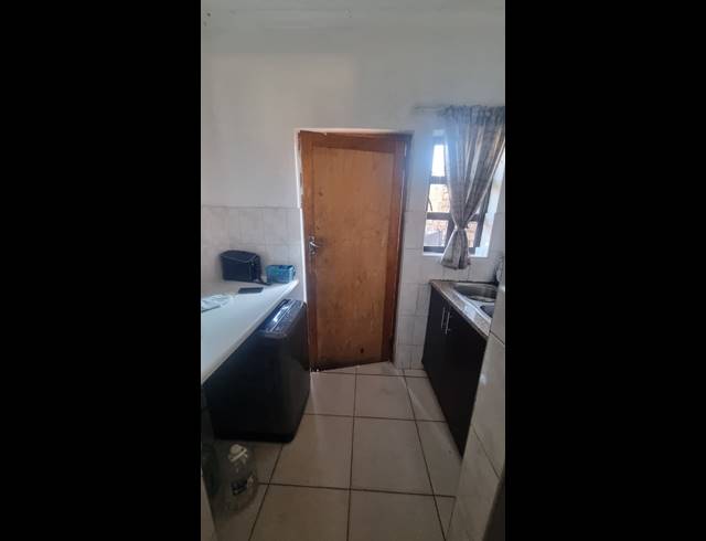 3 BEDROOM SIMPLEX FOR SALE IN ARBORETUM